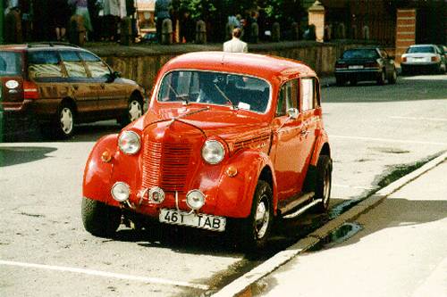 Moskvich 400 420